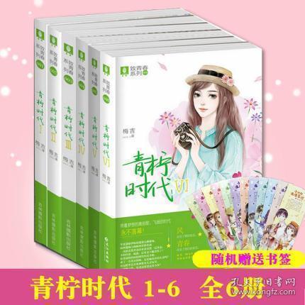 云南水昭高速路段发生山体滑坡,巨石倾泻而下,行驶中的小车被砸扁一人受伤