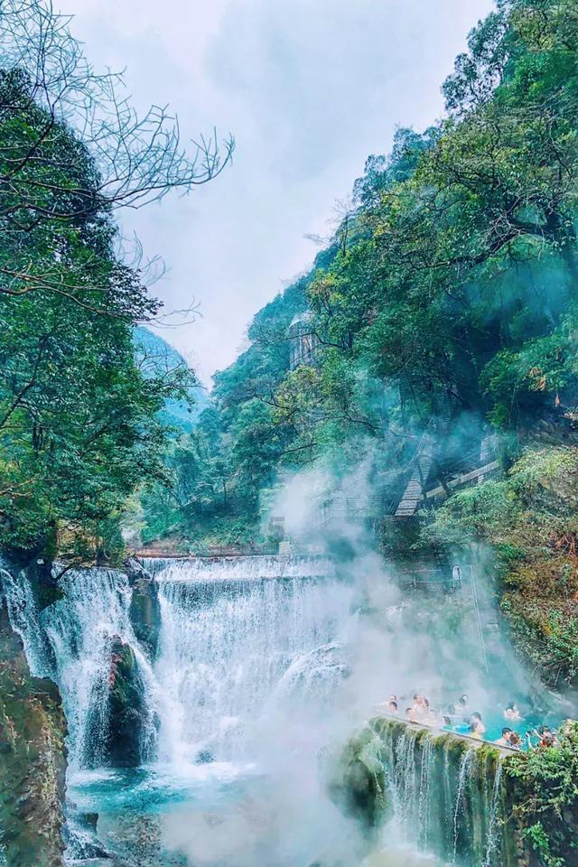疫情期间用烫牛奶的水泡泡面有什么后果？游戏画面